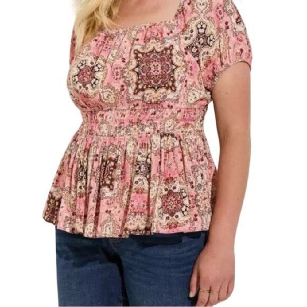 Torrid Pink and Cream Patterned Garment Crinkle Gauze Cris Cross Back Top size 3